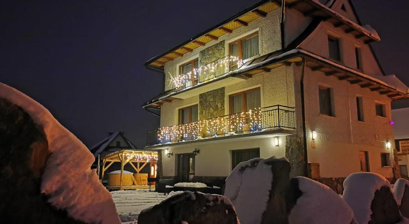 Gospodarstwo Agroturystyczne Baciary DOMEK W GORACH — Hotel in Nowy Targ