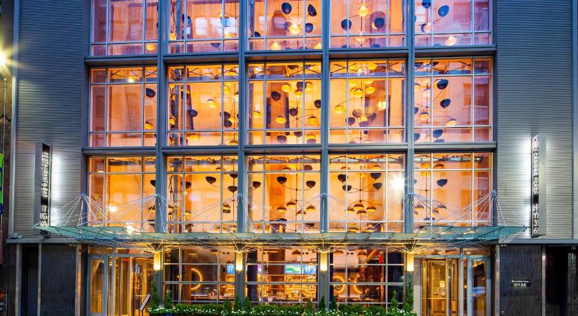 Crowne Plaza HY36 Midtown Manhattan photo