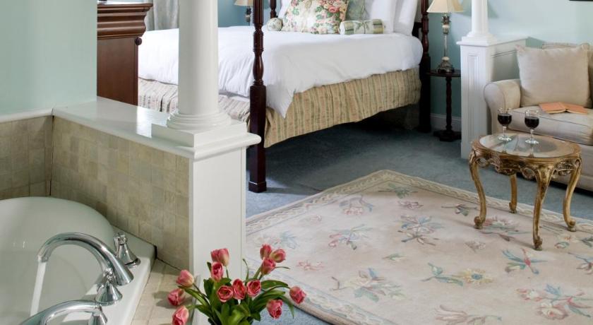 Hampton Terrace Inn photo