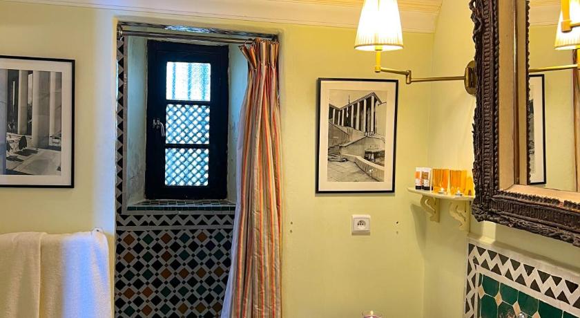 Image of Double Room with Sea View 17