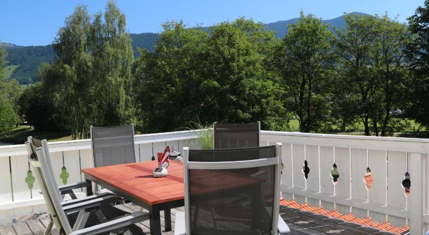 Hotel Garni Ammergauer Hof photo