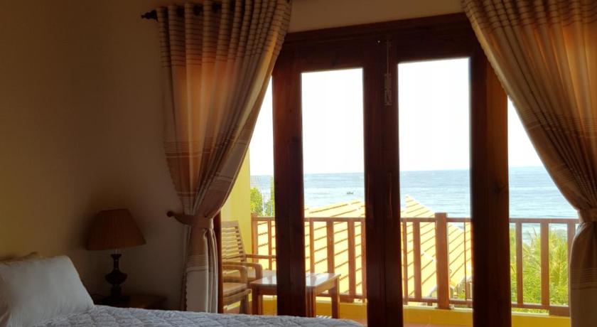 Image of Deluxe Room with Sea View 4