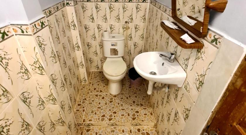 Image of Double Room with Private Bathroom 9
