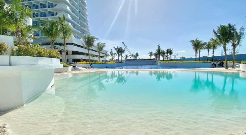 Elegant Studio at Azure North Pampanga photo