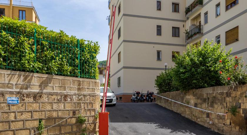 Parsano Suite photo