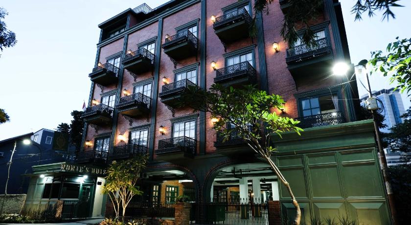 Nonies Huis Cibubur — Hotel in Jakarta