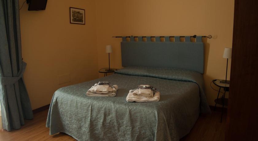 Image of Double Room 4