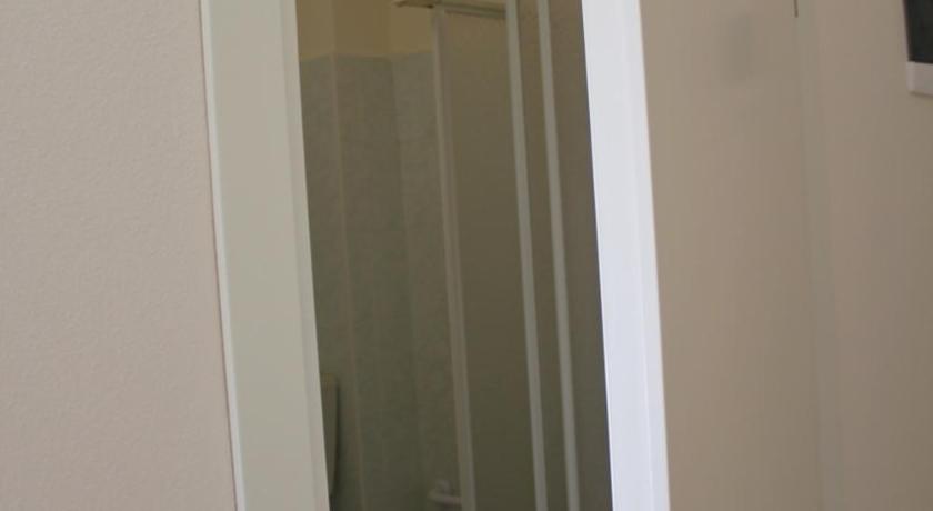 Image of Double or Twin Room with Balcony 5