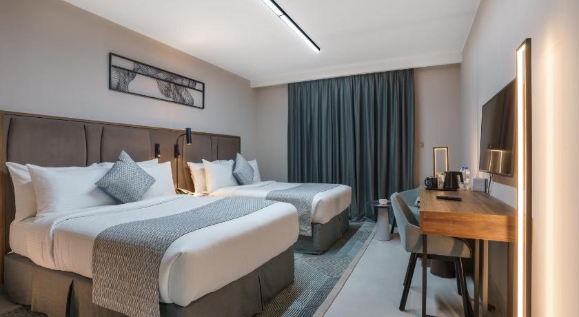 Image of Al Majaz 2-Bedroom Suite 7