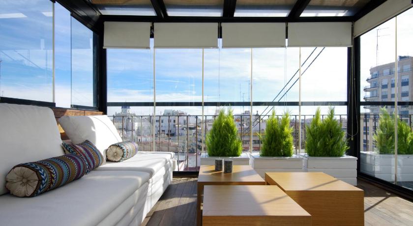 Vivaldi Penthouse Ayuntamiento photo