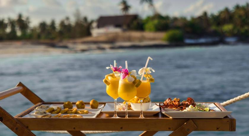 Blue Moon Resort photo