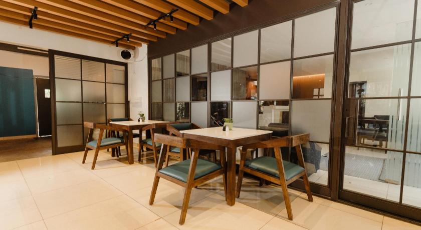 Regal Business Suites – Bangalore, MN