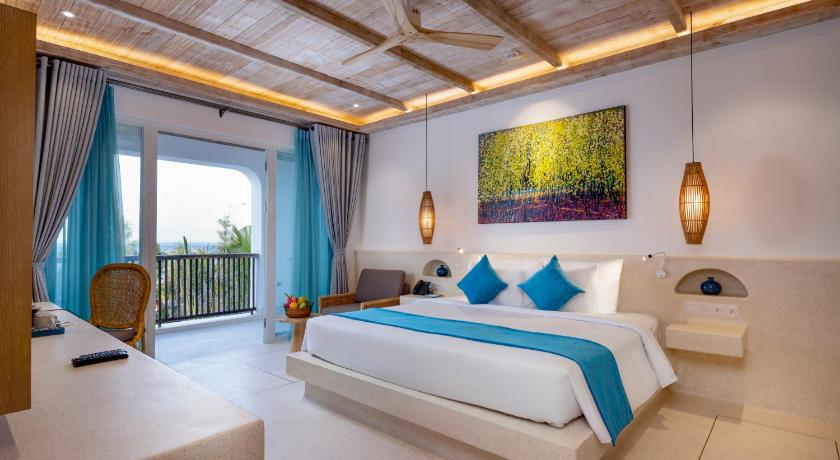 Image of 3-Bedroom Ocean View Villa with Private Pool 0