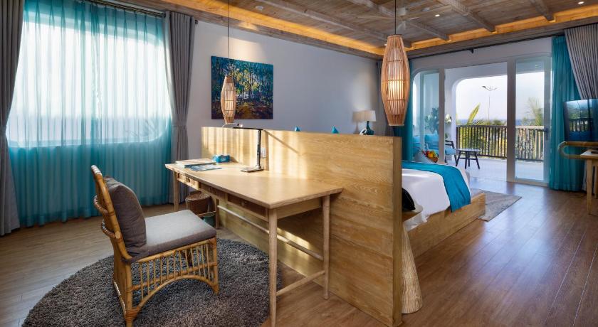 Image of 3-Bedroom Ocean View Villa with Private Pool 11