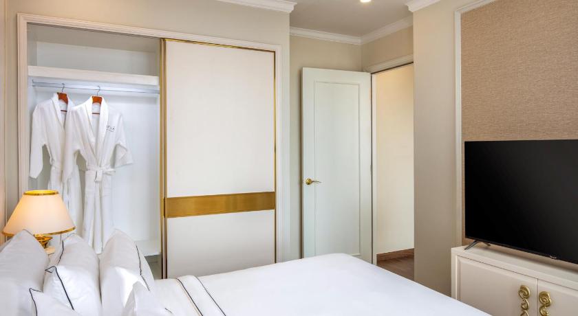 Image of Two-Bedroom Suite 6