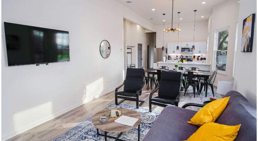 サンアントニオ Magnificent 4BR Near Famous Riverwalk and Downtown 3つ星 宿泊施設 ロビー