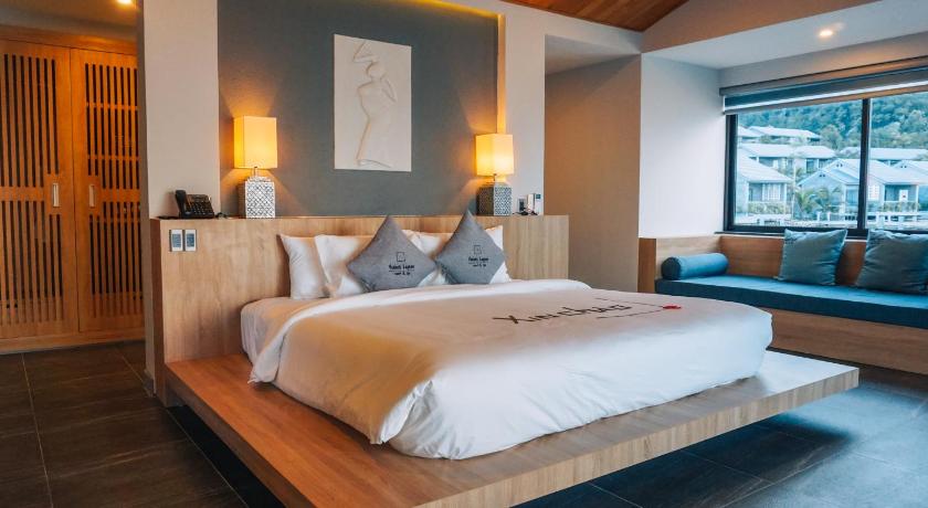 ダナン Vedana Lagoon Wellness Resort & Spa 5つ星 ホテル スイート