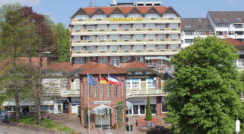 Sachsenwald Hotel Reinbek — Hotel in Hamburg