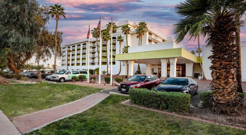 Holiday Inn Phoenix-Mesa/Chandler photo