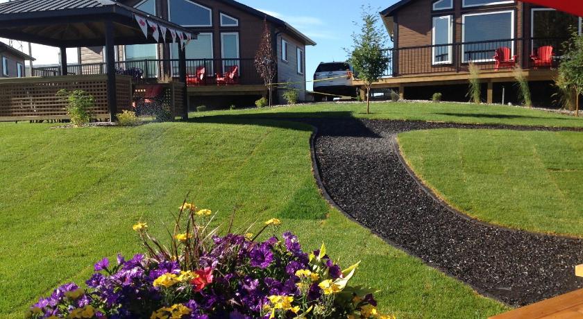 Stardust Inn and Chalets — Hotel in Pincher Creek (AB)