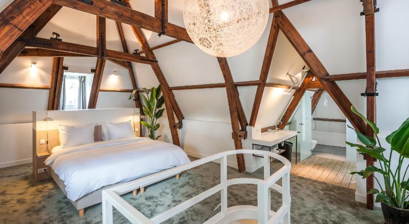 Image of Loft Suite 0