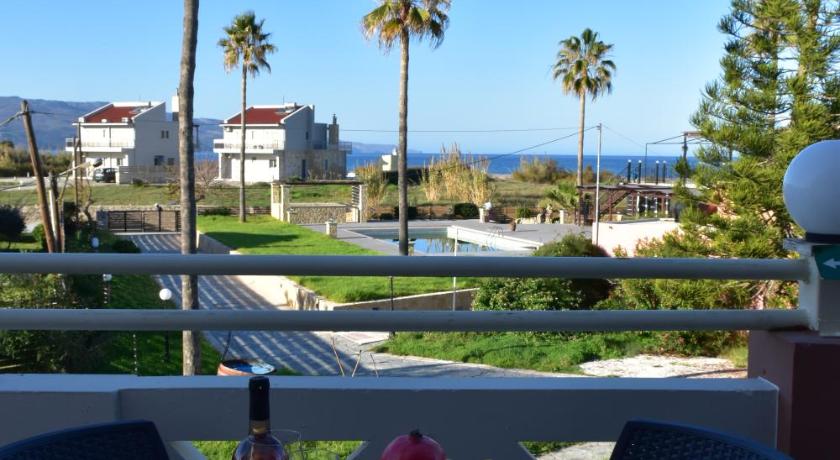 Odos Oneiron Tavronitis Bay photo