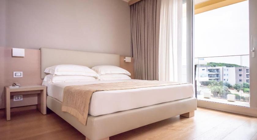Image of Suite with Terrace 7