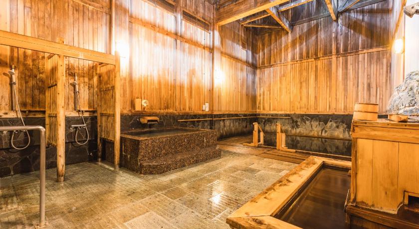 Tsuta Onsen Ryokan photo