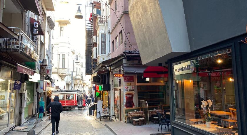 Li Hotel Pera - image 13