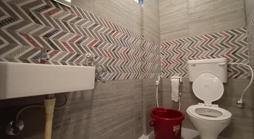 Royal N Deluxe – Bangalore, MN
