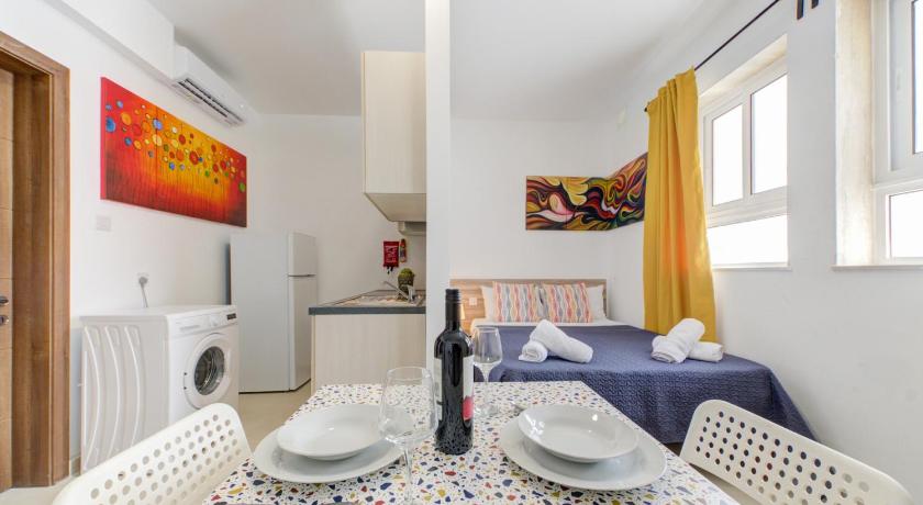 Msida Creek one bedroom Apartments photo