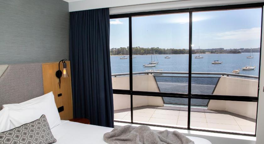 The Esplanade Motel photo