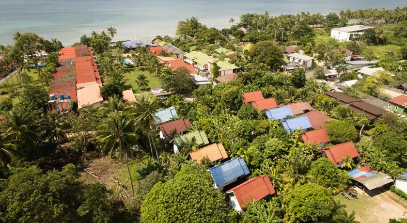 lanta andaleaf bungalows - image 11