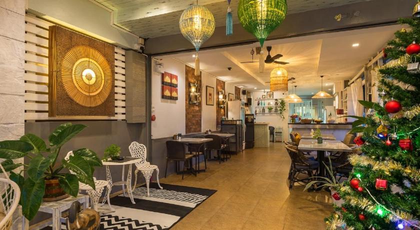 クラビ Baan Bandalay Hotel 2つ星 ホテル レストラン