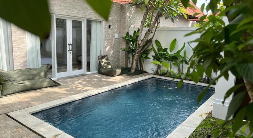 Villa Frangipani Canggu — Hotel in Bali