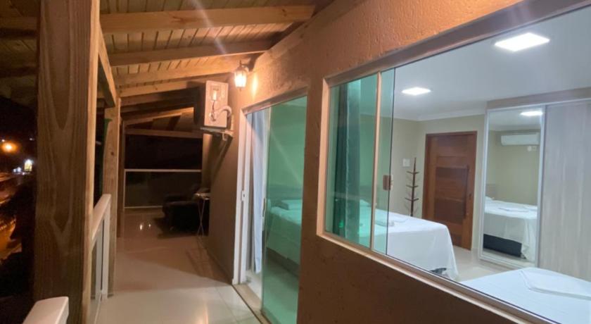 Image of Suite with Pool View 4