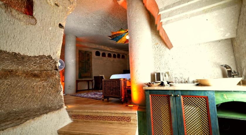 Cappadocia Cave Suites - image 4