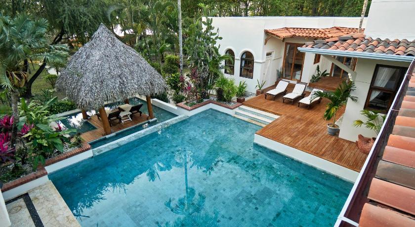 Paradise Beach Lodge photo