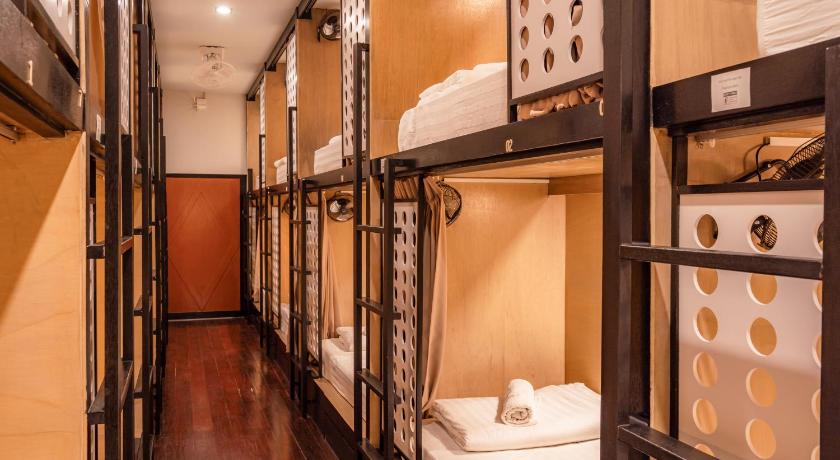 Image of Dormitory Room with Single Bed 5