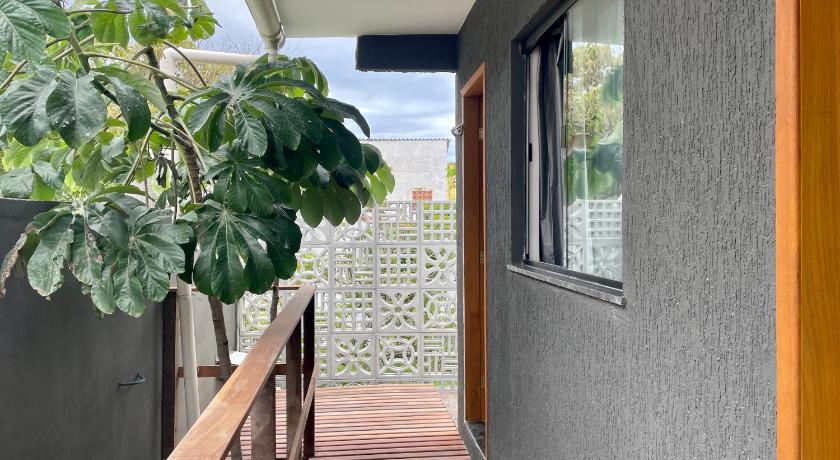A Coroa Hostel & Suites photo
