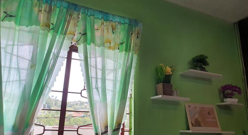 Adelle's Transient, spacious 3-bedroom homestay photo