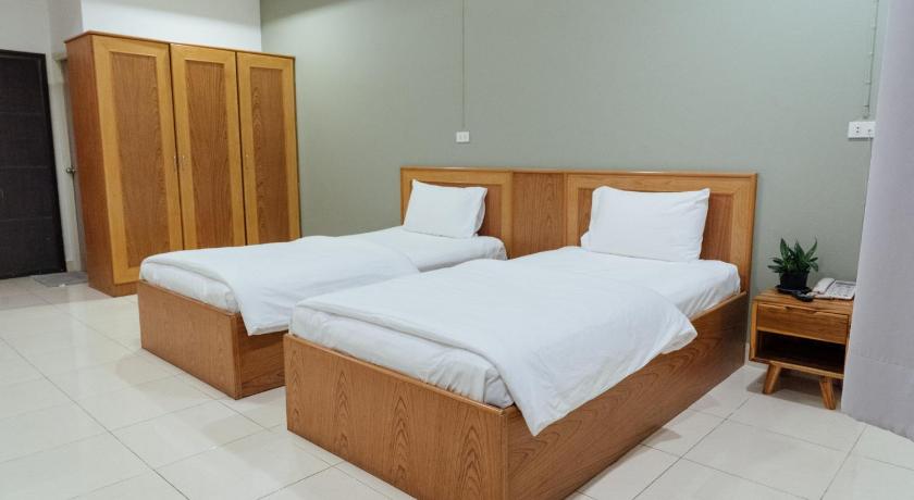 コンケン JJ Palace เจเจ พาเลซ 2つ星 ホテル プール