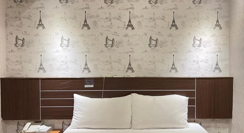 Image of Standard Double Room 1