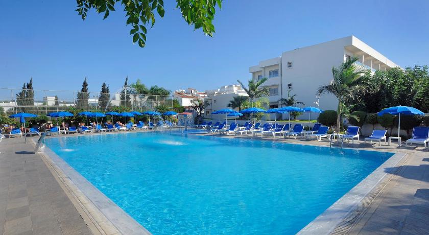 Euronapa Hotel Apartments photo