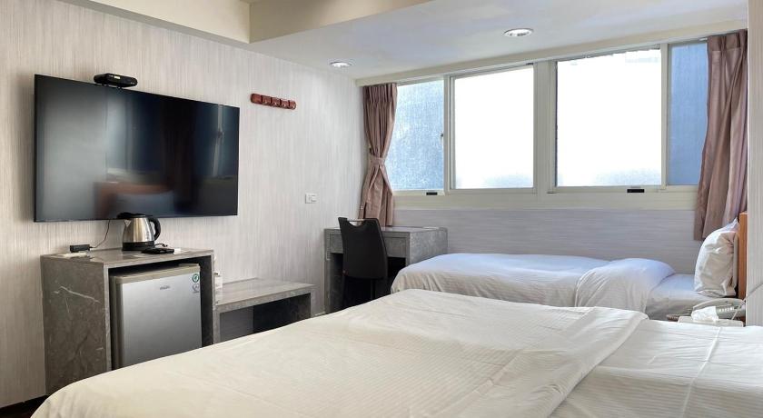 Image of Triple Room 1