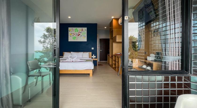 Image of King Room with Sea View 5