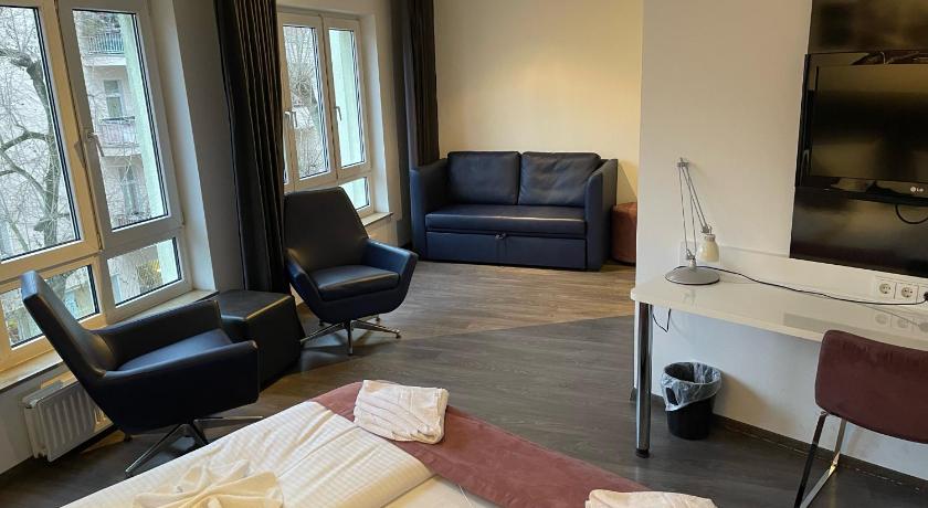 Superior Doppelzimmer- Straßenseite fotója 4