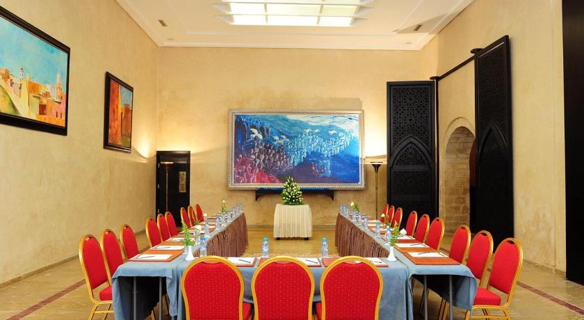 Art suites photo