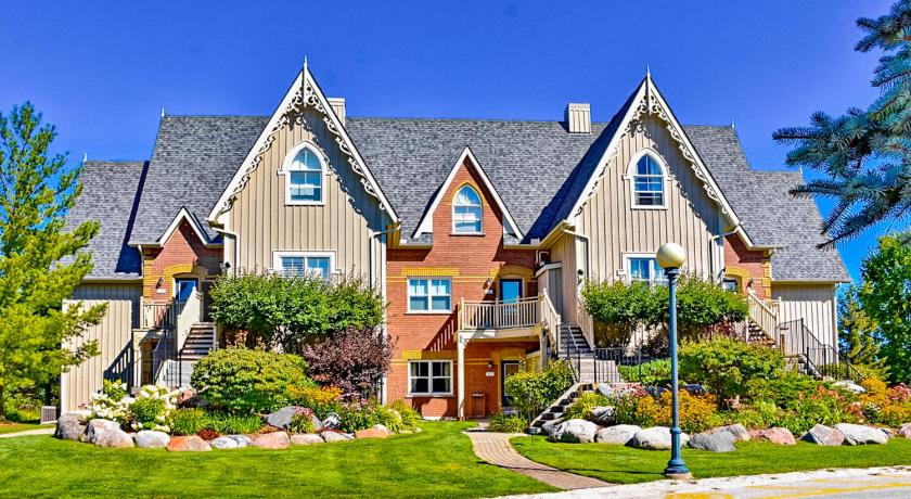 Condo 120 at Snowbridge photo