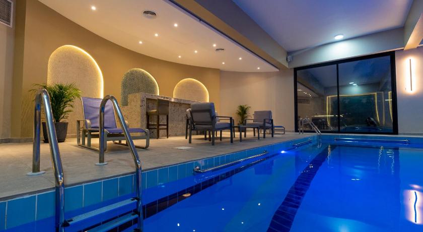Image of 3-Bedroom Villa with Private Pool 17